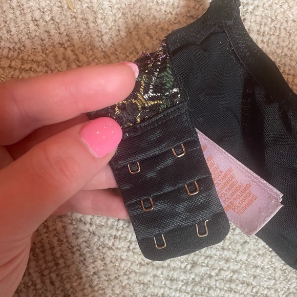 Savage X Fenty A Little Tart Balconette Bra - Picture 14 of 15